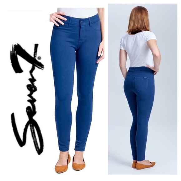 💙Seven7 Skinny Lightweight Jean Size 12 Navy Blue - Picture 1 of 5